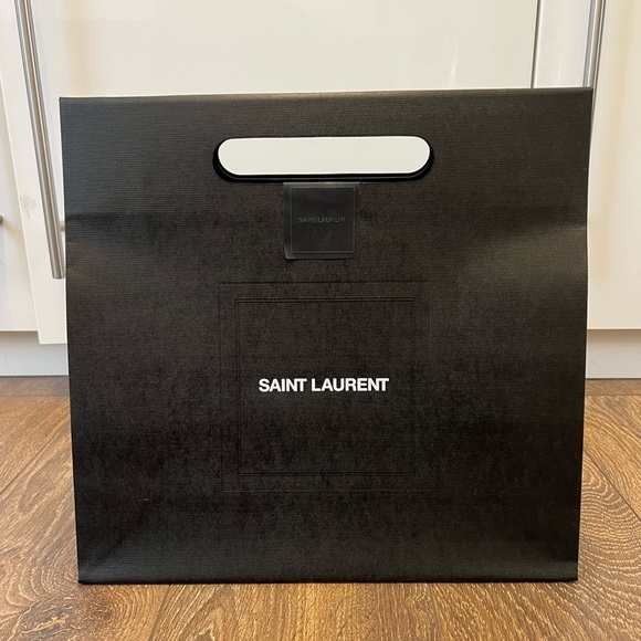 Saint Laurent Handbags - Saint Laurent shopping bag